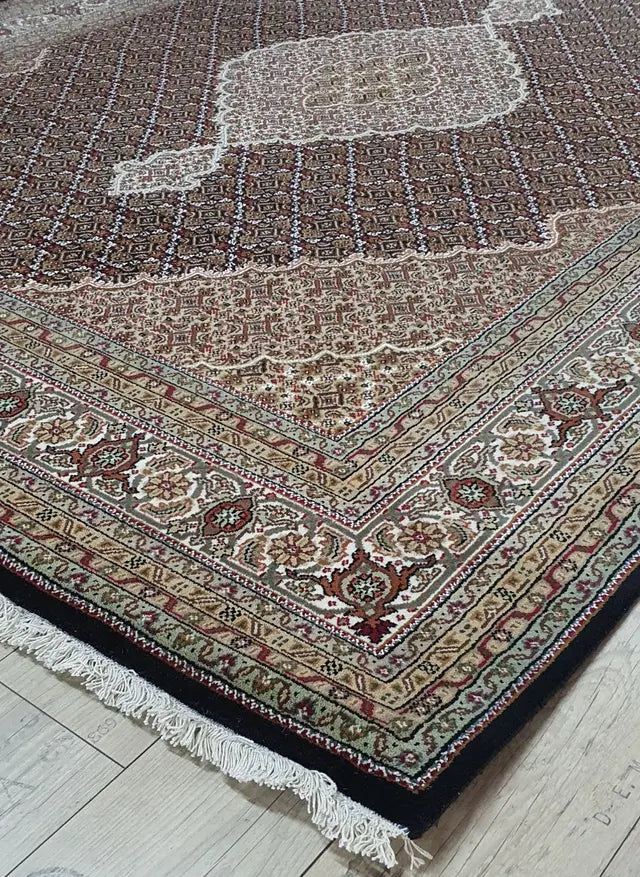 Mahi Tabriz Black Ivory Persian