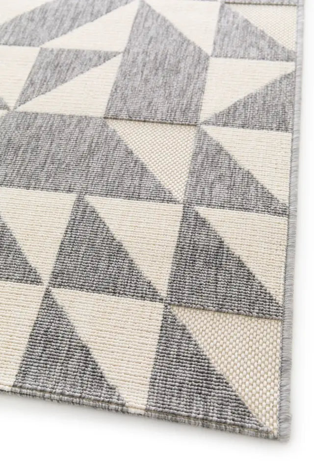 Excite Modern Triangular Design