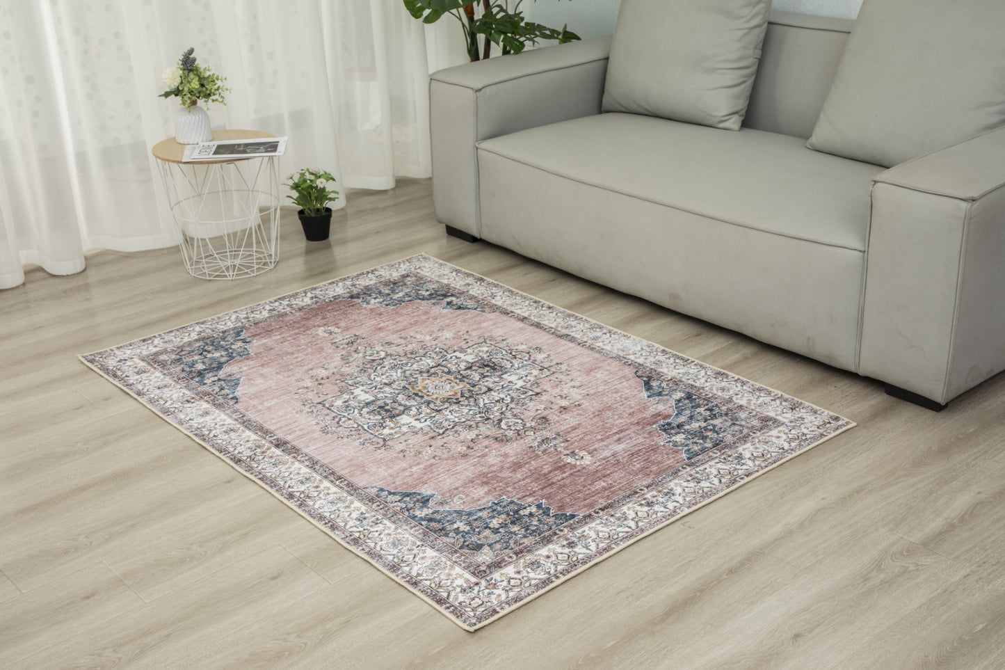 Lunar Intricate Pink Vintage