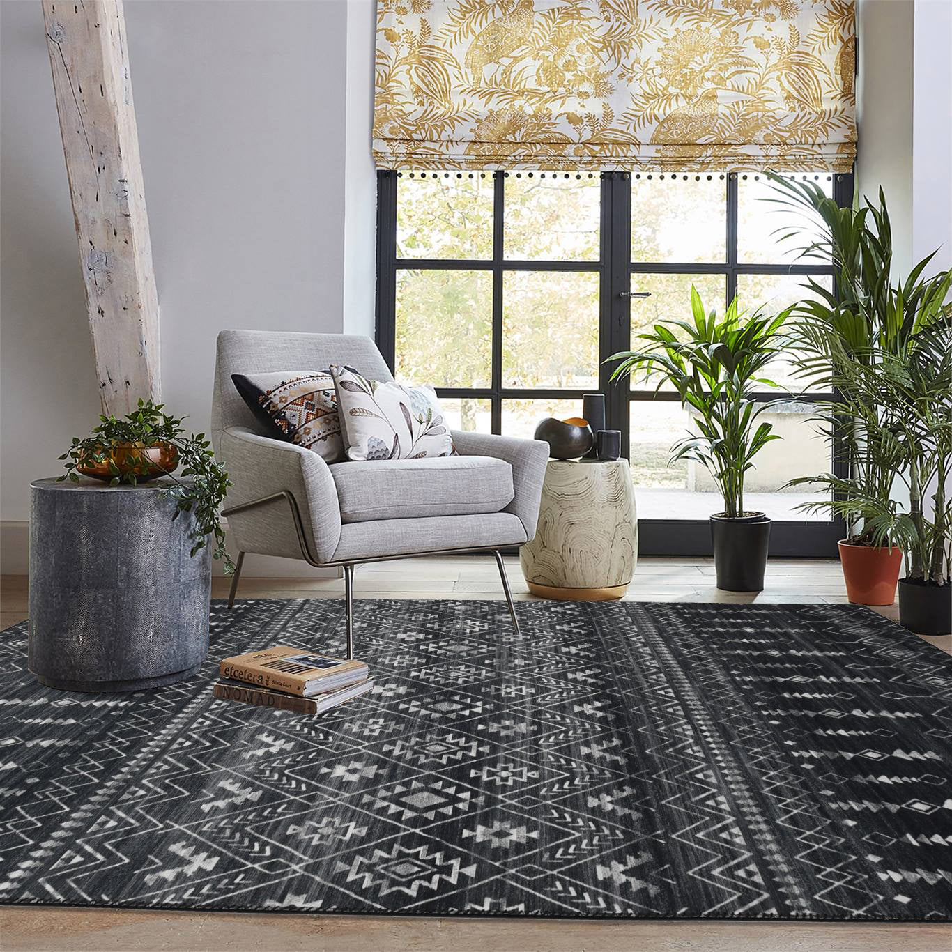 Lira Aztec Modern Black