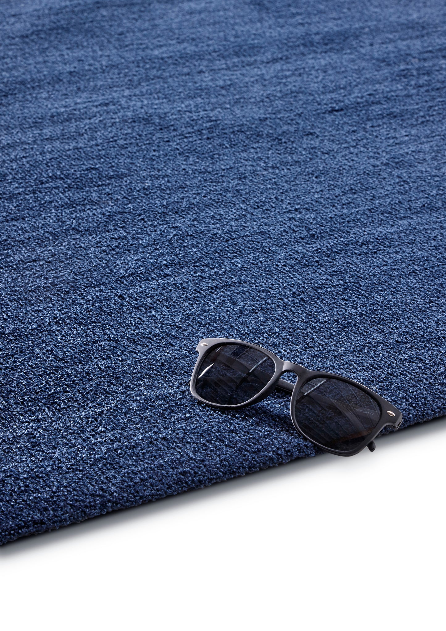 Feel Shaggy Navy Blue