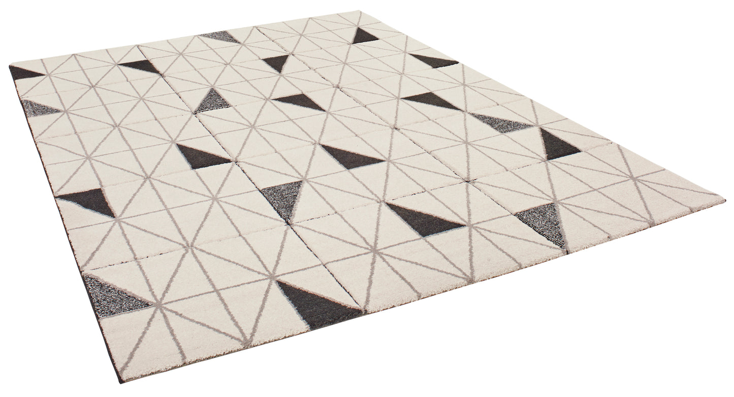 Shuffle Modern Triangular