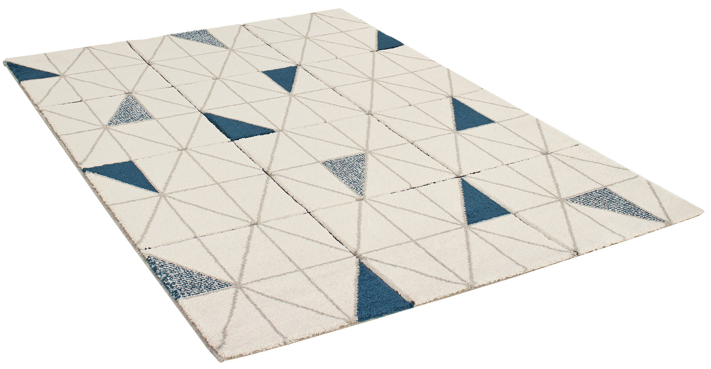 Shuffle Modern Triangular