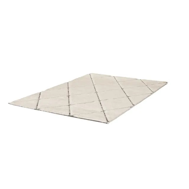 Fara Modern Diamond