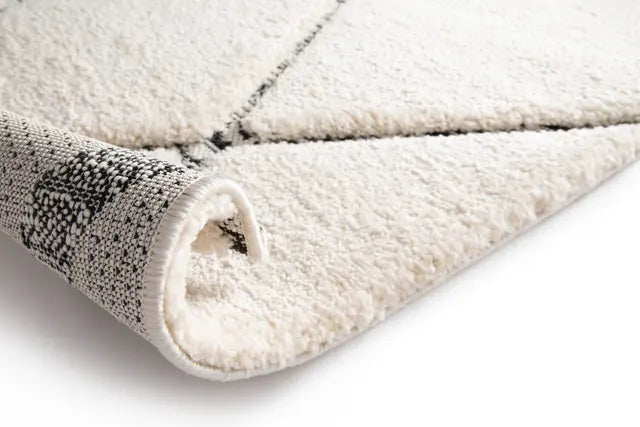 Fara Modern Diamond