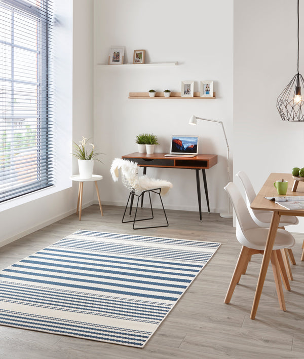 Add Depth to Your Beach-Styled Space with Sea Tone Rugs