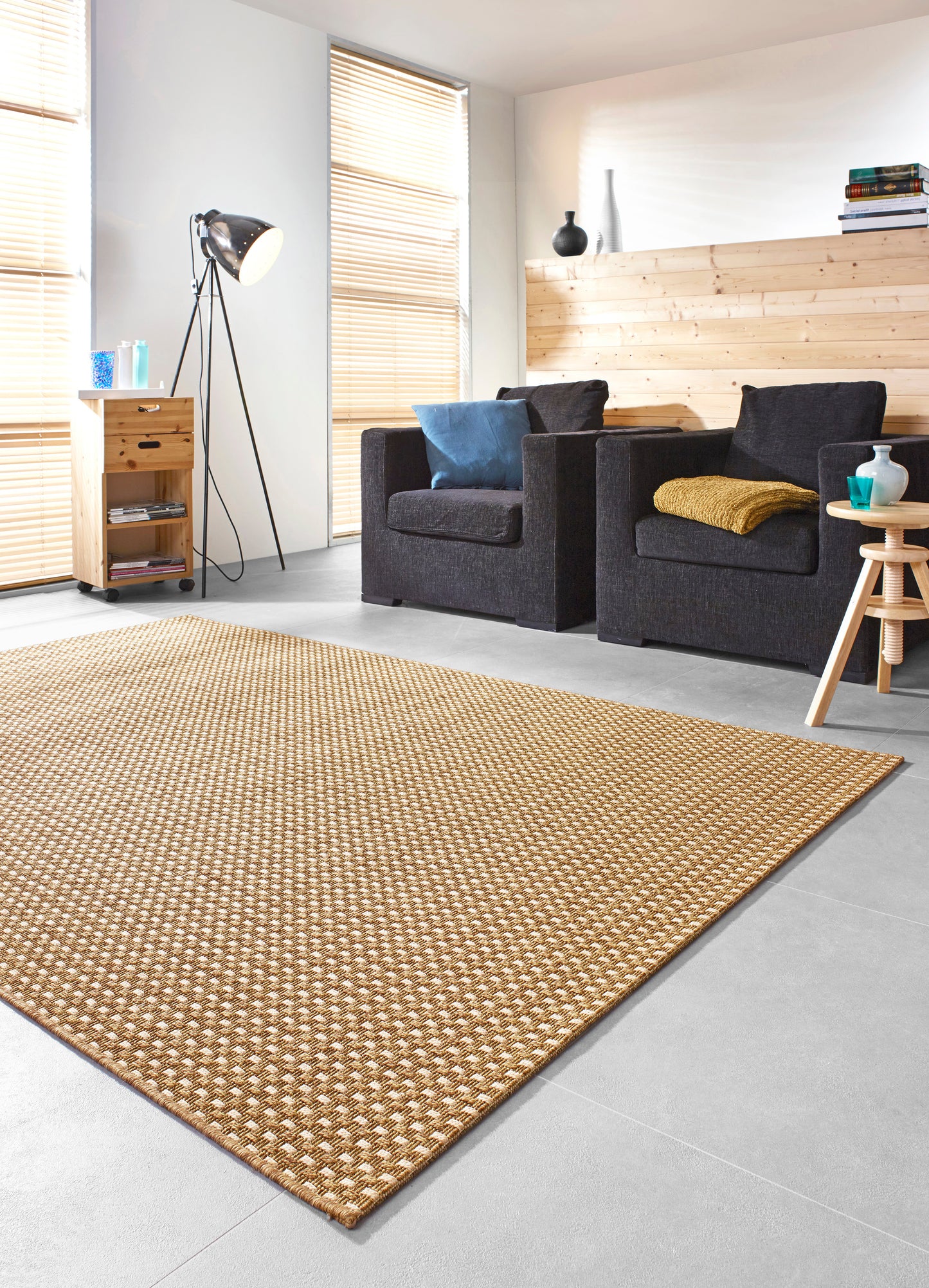 Patio Grace Basket Weave