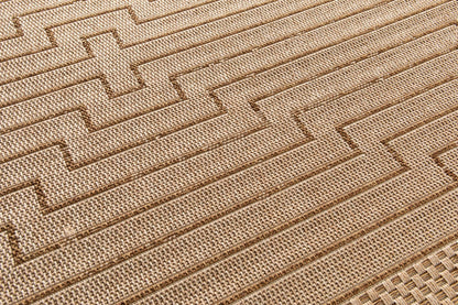 Patio Grace Triangular Design