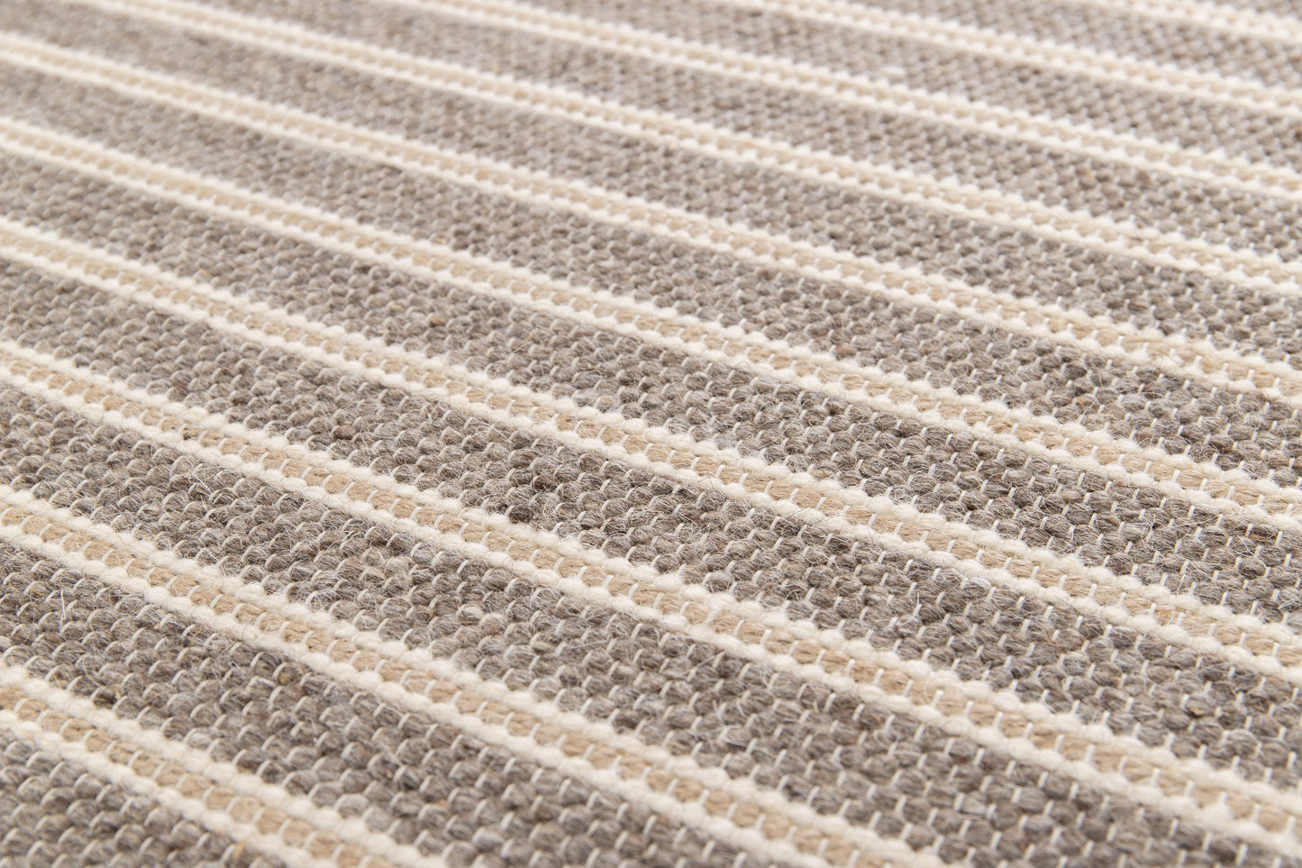 Lana Fine Stripe Taupe - ZM