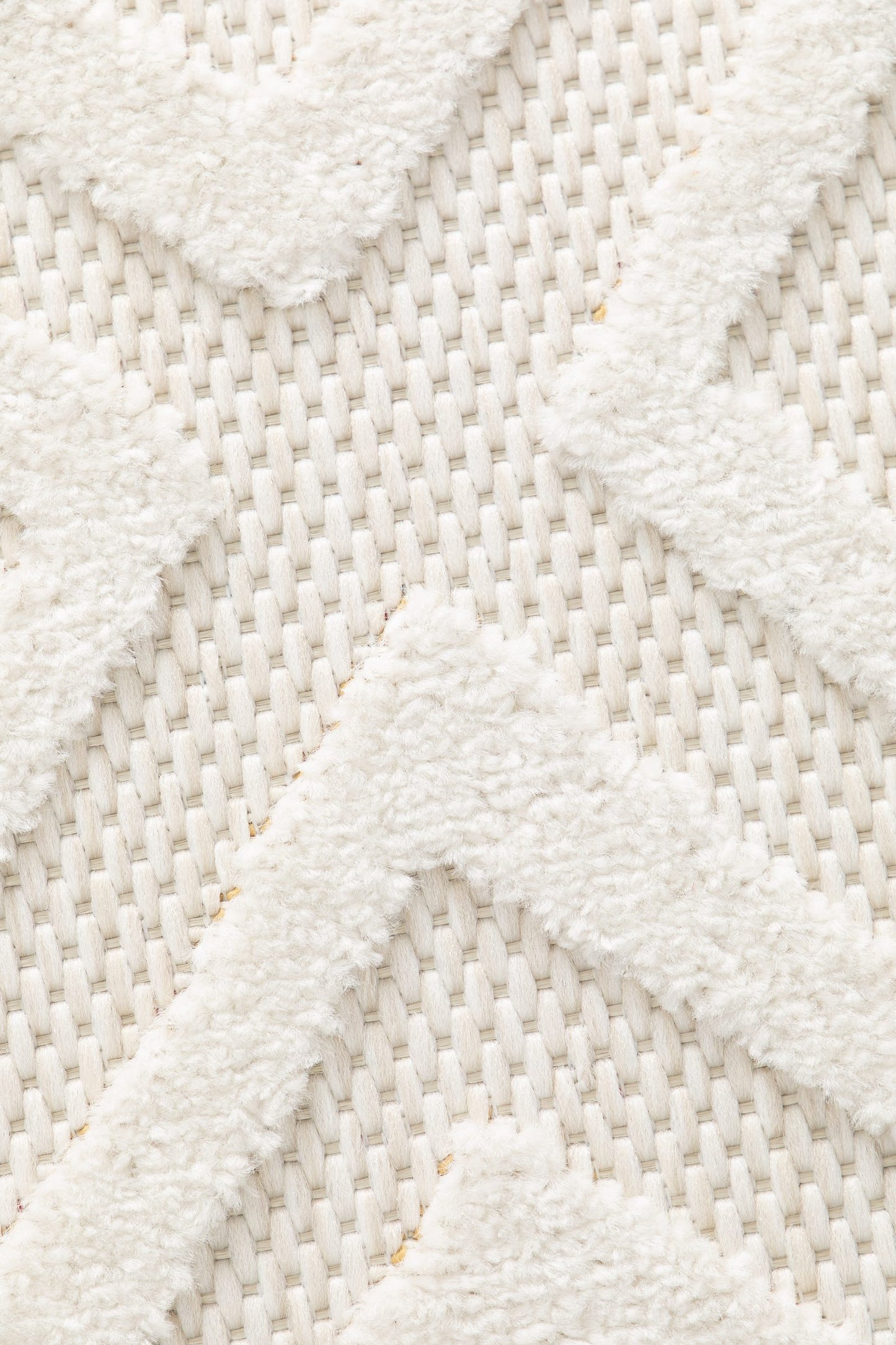 Mambo Diamond Trellis Ivory - ZM