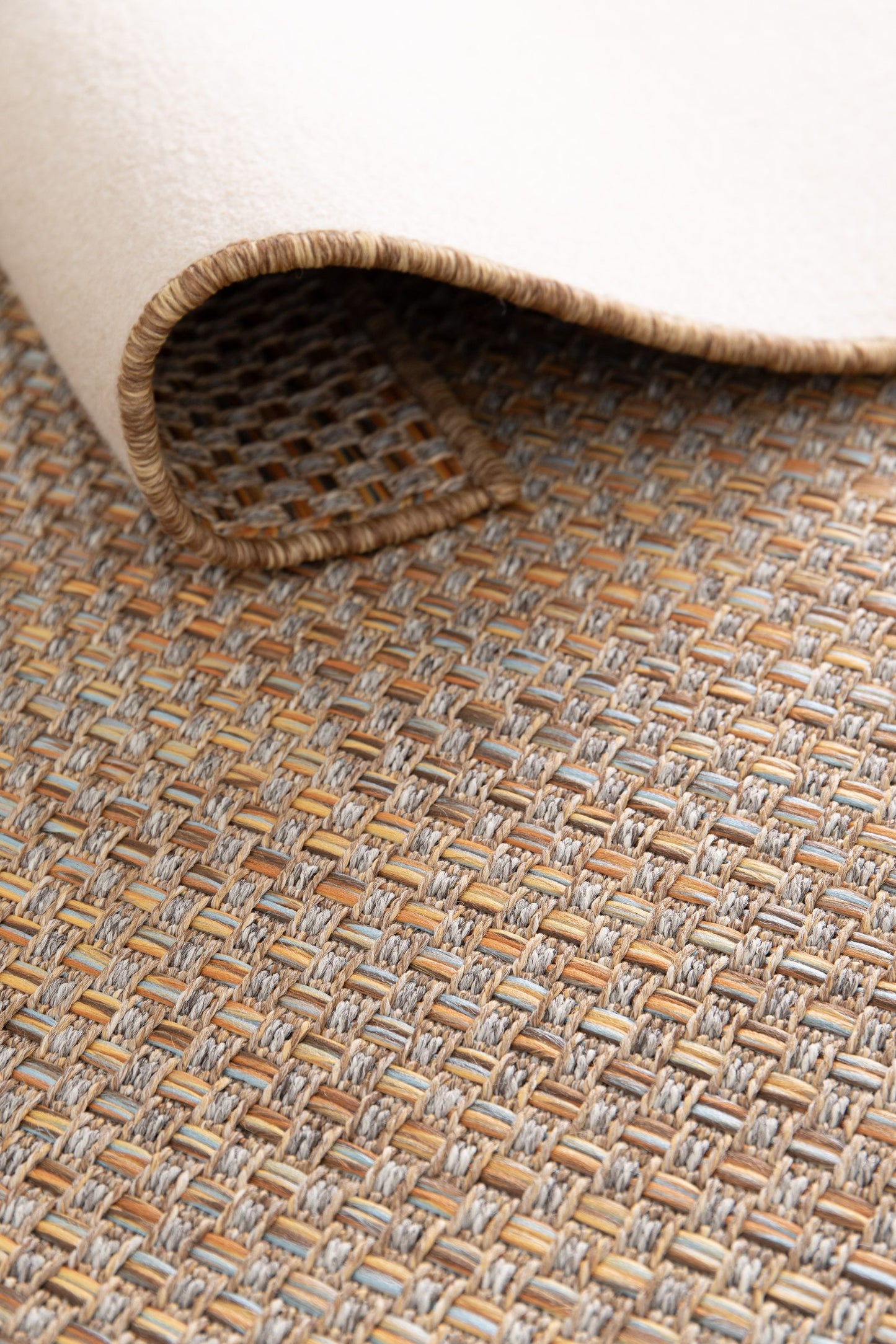 Escape Flecked Caramel - ZM