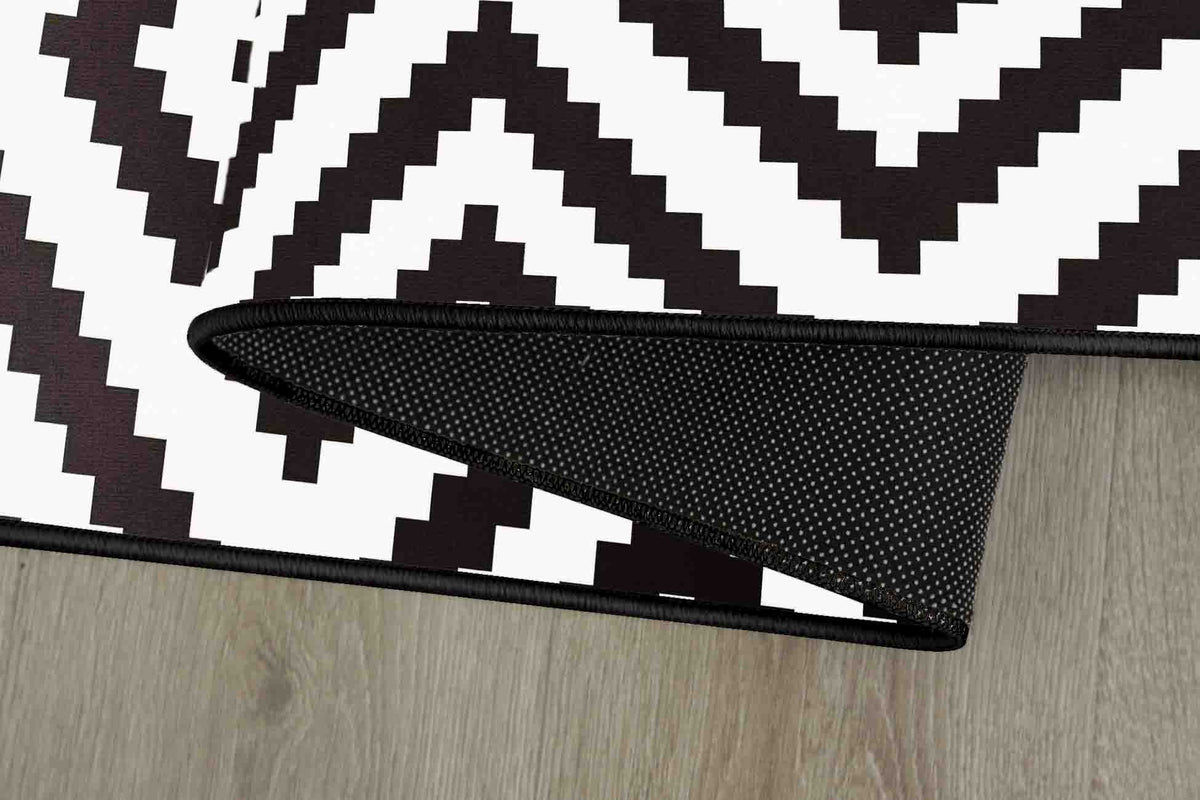 Oasis Classic Diamond Design Rug | Rugs Original